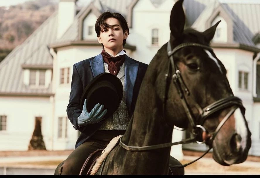 จับตาสัมพันธ์ วี BTS-เจนนี่ Blackpink หลังมีภาพหลุดออกเดทริมแม่น้ำแซน