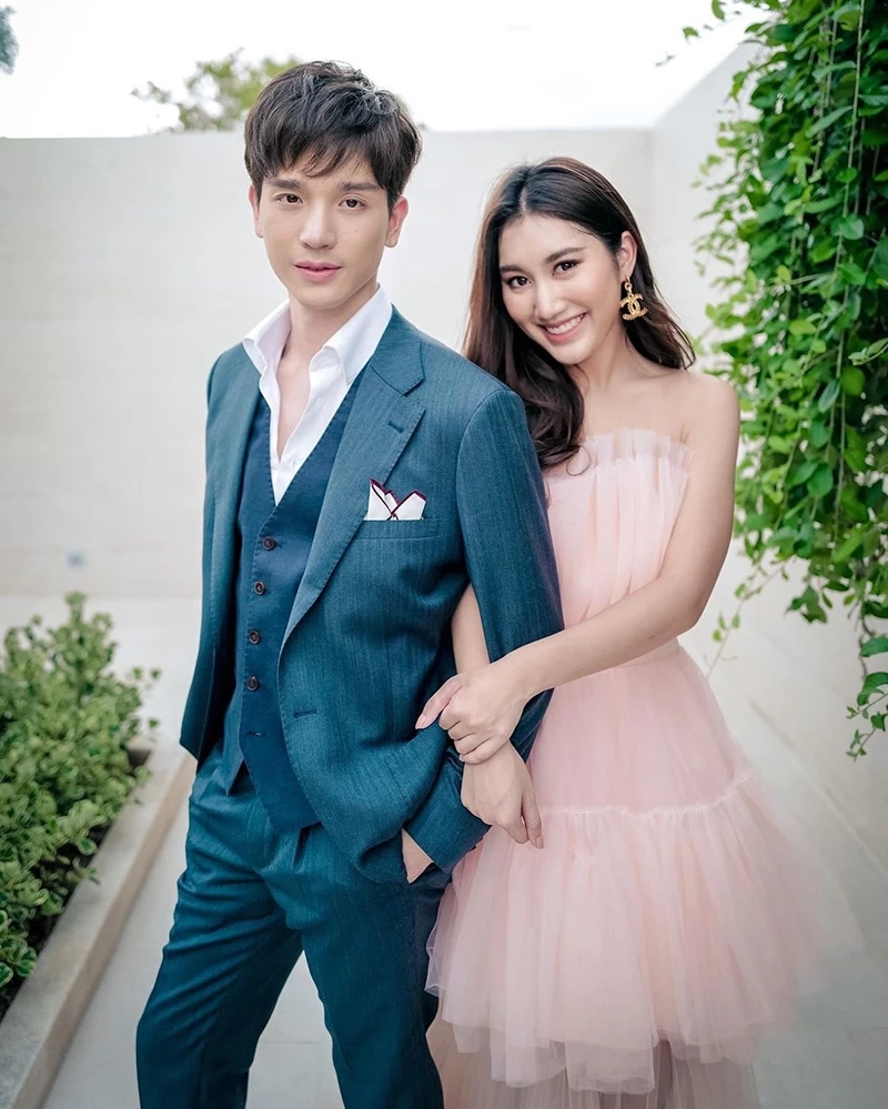 เบสท์ รักษ์วนีย์  เปย์ผู้ชายหลักล้าน! ไม่เสียดายที่ให้เพราะรัก