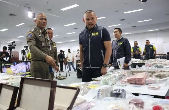 เตรียมส่งฝากขังสมุน "สมีคม" คดียักยอกเงินวัด พรุ่งนี้ พร้อมตรวจเส้นทางการเงิน