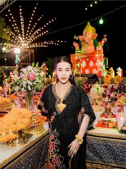 เลขเด็ดเจ๊ฟองเบียร์ หวยเจ๊ฟองเบียร์ 16/5/66 เลขเด็ดฟันเน้น ๆ เม็ดเดียวปัง