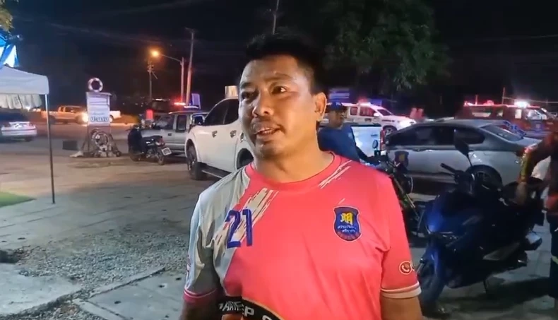 นายวินัย มังกร เจ้าของร้านเครื่องเสียง ที่อยู่ข้างบริษัท