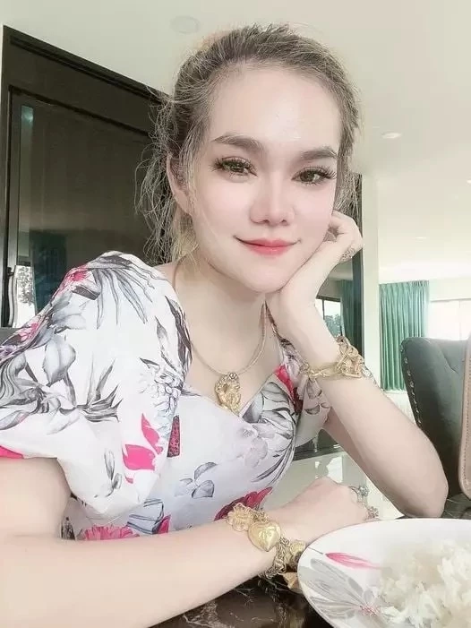 รู้แล้วแม่หายไปไหนมา แม่น้ำหนึ่ง ลุคใหม่ สวยเกินต้าน แฟนคลับแห่กดว๊าว ! 