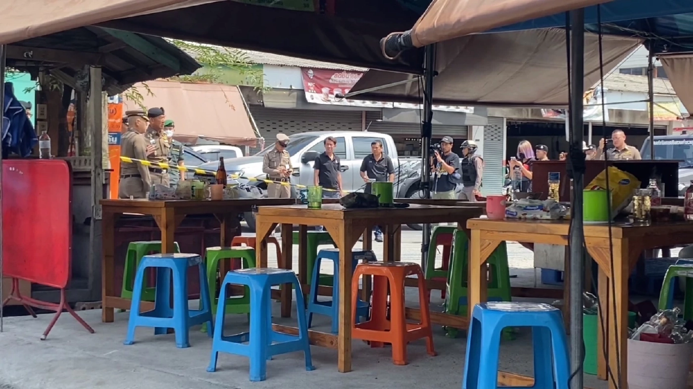 หลานชายเซียนพระชื่อดัง มอบตัวคดียิงถล่มร้านก๋วยเตี๋ยว