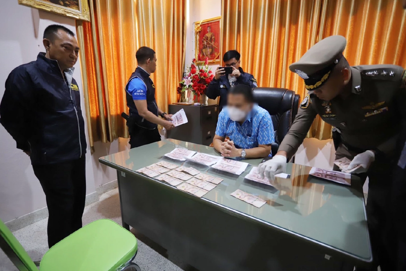 ปปป. ลงพื้นที่สอบเพิ่มวันจันทร์นี้ นายอำเภอรีดไถบ่อนไก่ชน