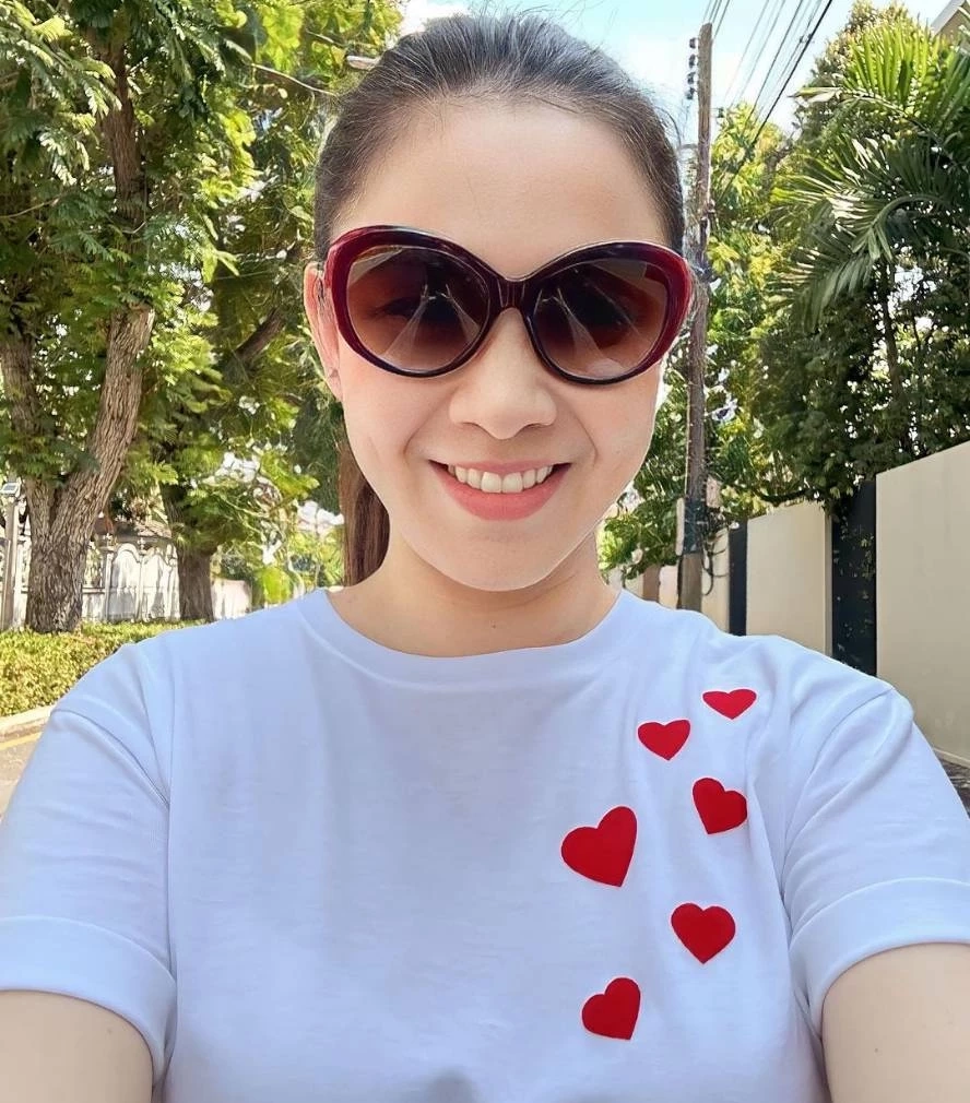 กบ สุวนันท์ โพสต์อวยยศสามี บรู๊ค ดนุพร ว่าที่ ส.ส.