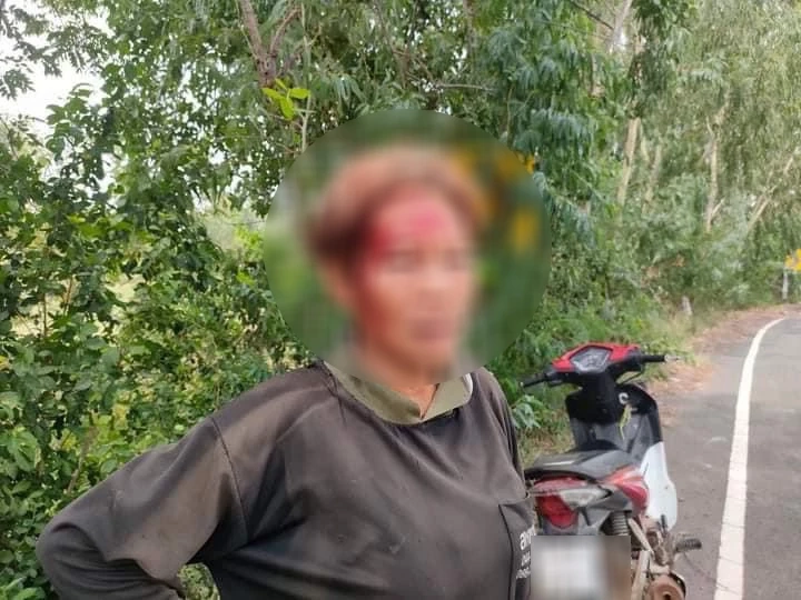 หนุ่มอยากเป็นพ่อค้ามะนาว เจ้าของสวนไม่ขายให้ ฉุน! คว้าโทรศัพท์ทุบหัวแตก