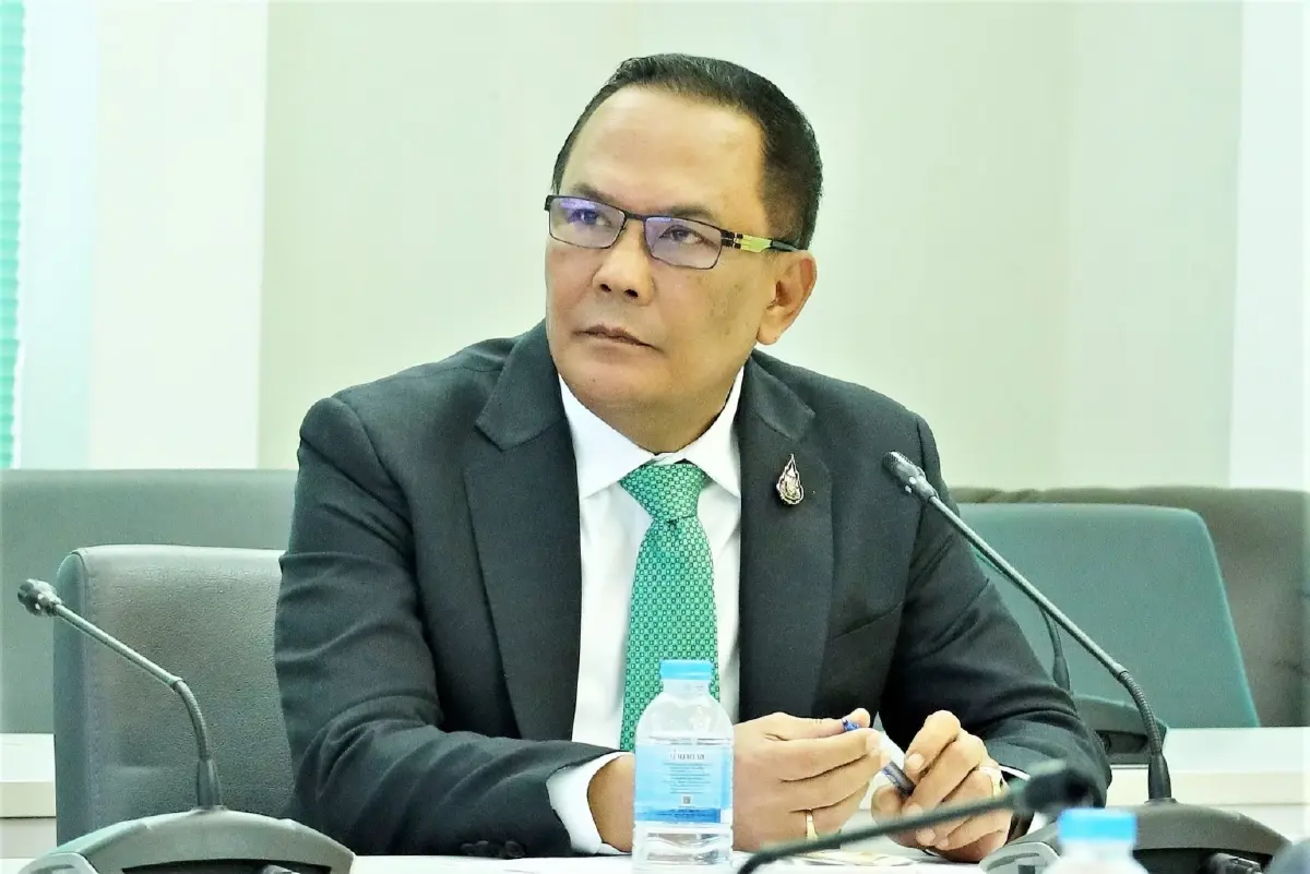 นายประพิศ จันทร์มา อธิบดีกรมชลประทาน 