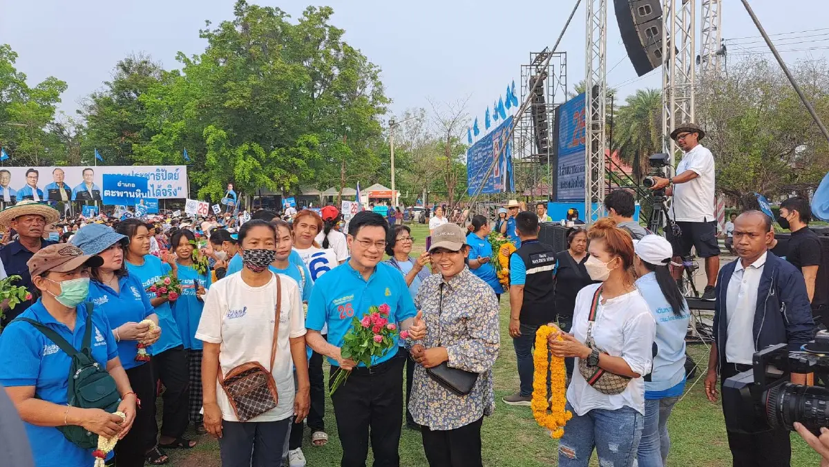 "จุรินทร์" อ้อนชาวพิจิตรเลือกปชป. ทั้งคนทั้งพรรค มั่นใจพาประเทศรอดวิกฤต