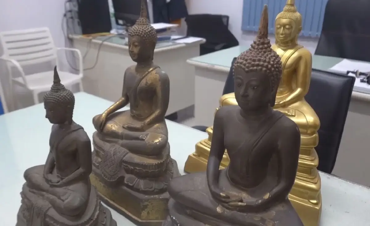 รวบ 2 สาวประเภทสอง ย่องขโมยพระพุทธรูปในวัด อ้างนำไปสรงน้ำ