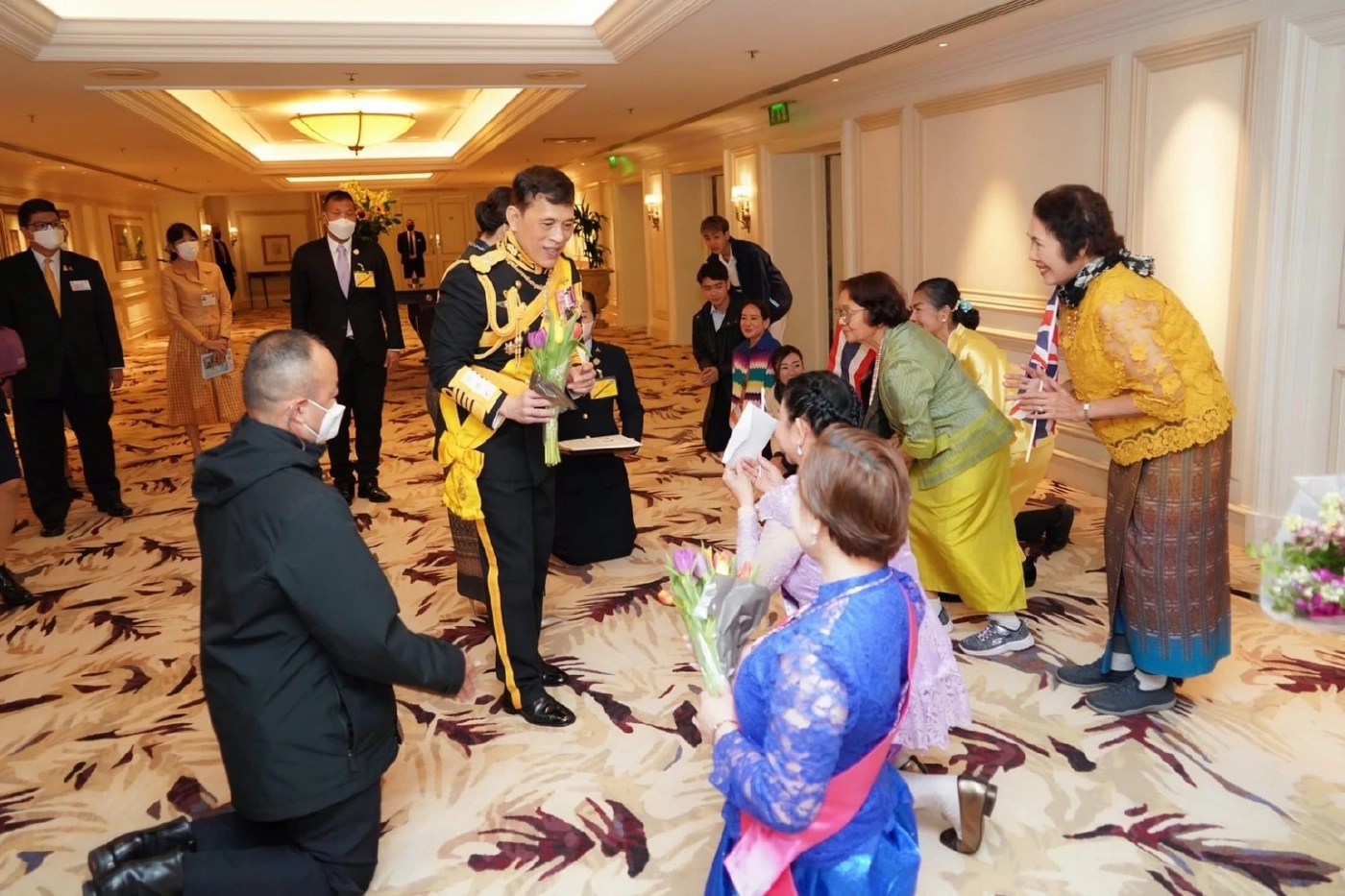 ในหลวง-พระราชินี เสด็จฯ ทรงร่วมพระราชพิธีราชาภิเษก กษัตริย์ชาร์ลส์ที่ 3