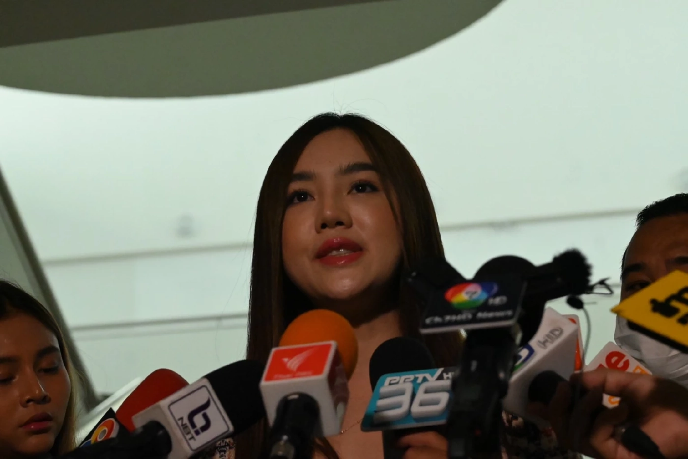 “สอดอ style”ท้อ เตือนสังคมแต่กลับถูกเรียกสอบ ยัน “แทนไท-นอท” ไม่ใกล้ชิด