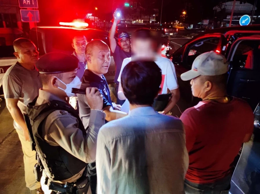 เปิดนาทีจับกุม "นิว" เครือข่าย "สารวัตรซัว" ก่อนผูกคอตายในห้องขัง (มีคลิป)