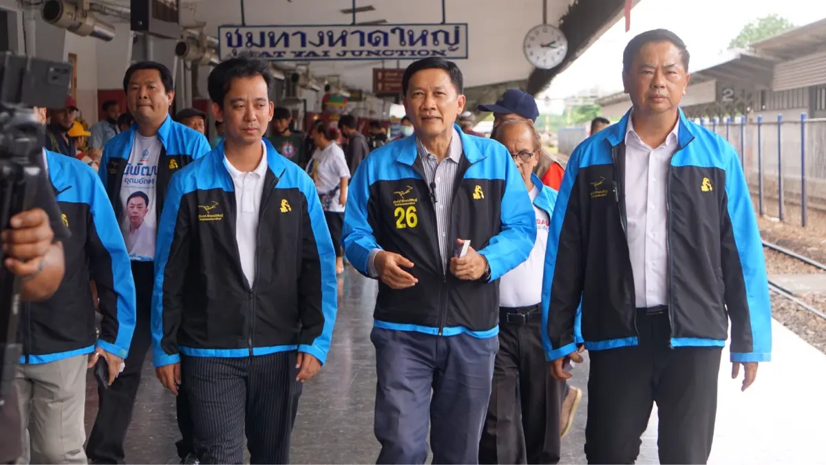 "ดร.สามารถ" กอดคอ "นิพัฒน์" ดันรถไฟฟ้ารางคู่หาดใหญ่-ปาดังเบซาร์