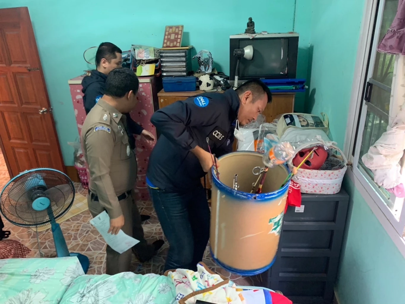 ตำรวจไซเบอร์จับกุมหนุ่มสงขลาซื้ออาวุธปืนยาวผ่านเฟซบุ๊ก