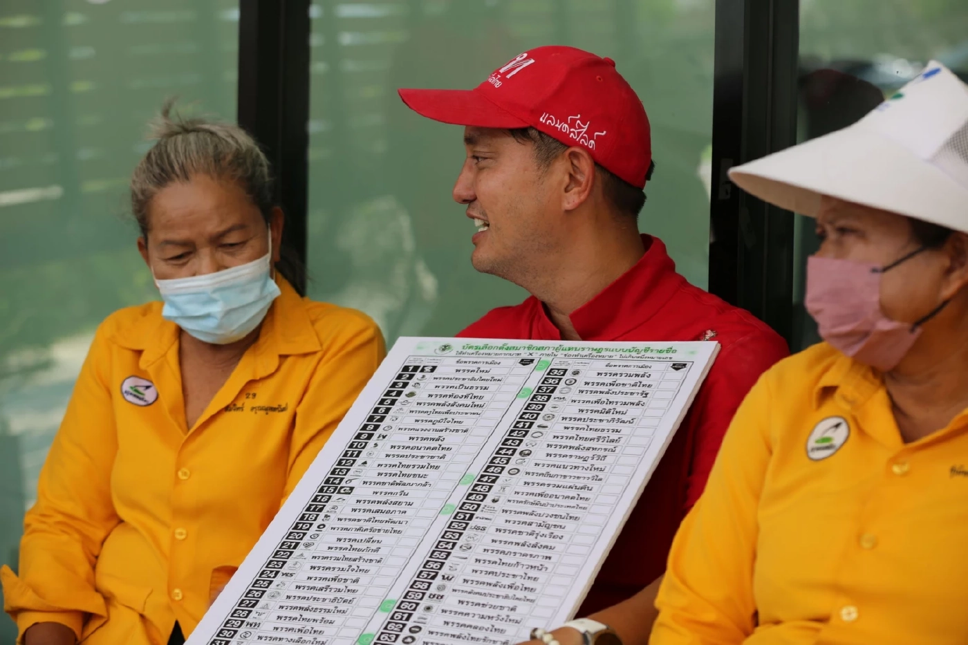 "ก้อง"อายุน้อยร้อยล้าน ทุ่มสุดตัว ลงพื้นที่มาราธอนต่อเนื่อง 10 ชั่วโมง