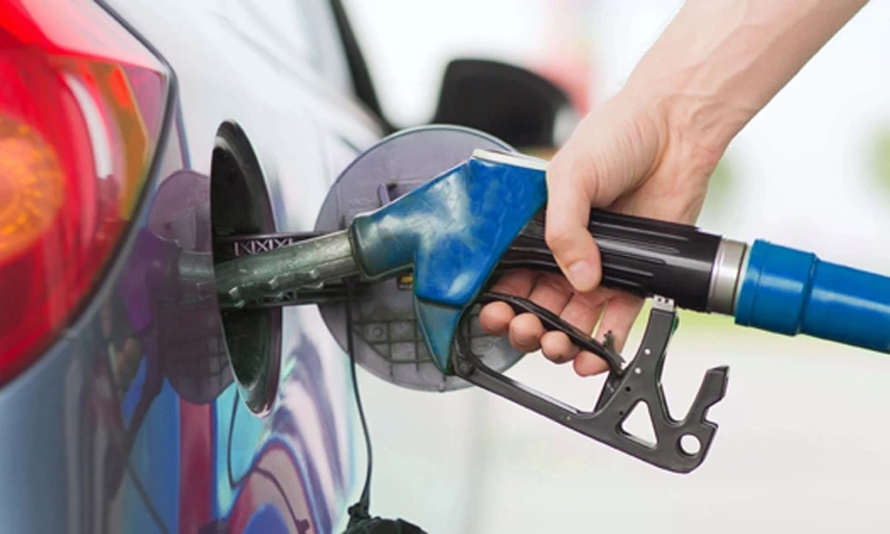 ขึ้นอีกแล้ว! พรุ่งนี้น้ำมันกลุ่ม "เบนซิน-แก๊สโซฮอล์" ขึ้นราคา 30 สต.