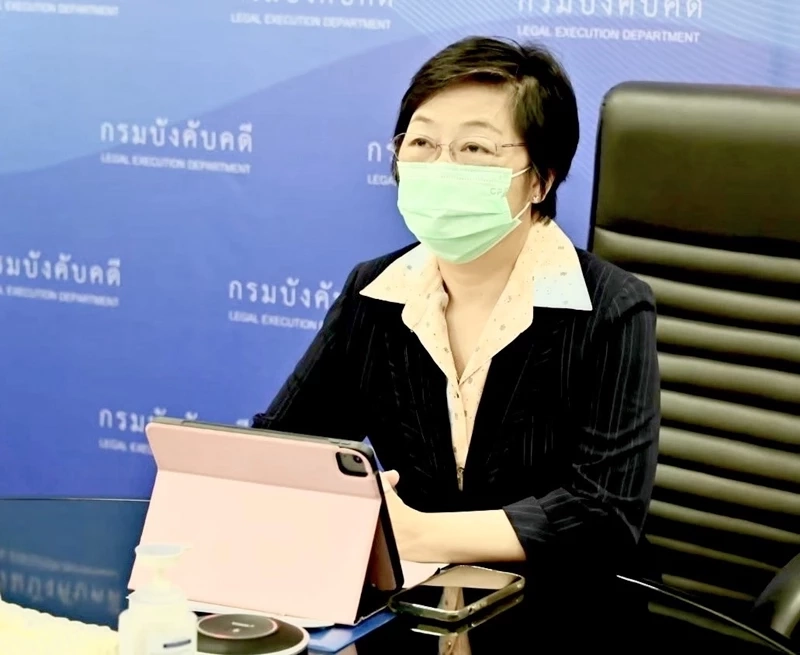 นางทัศนีย์ เปาอินทร์ อธิบดีกรมบังคับคดี 