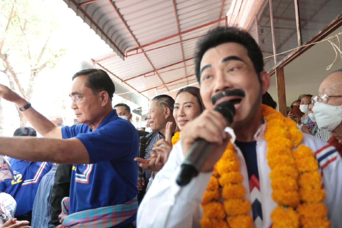 พล.อ.ประยุทธ์ ลงช่วย ศรัณย์วุฒิ หาเสียง ที่อุตรดิตถ์