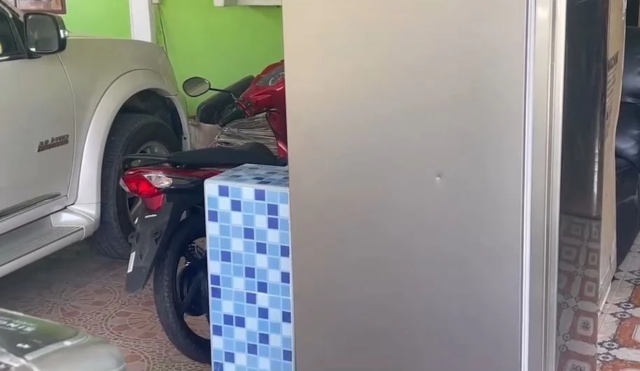 ตำรวจเร่งล่าเก๋งดำ ยิงบ้านหัวคะแนน "พลอย ธนิกุล" คาดได้ตัวเร็ว ๆ นี้