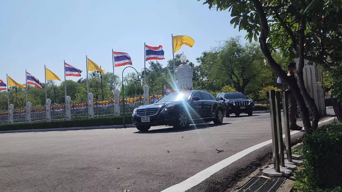"บิ๊กตู่-บิ๊กป้อม" ยังคงสงวนท่าทีต่ออนาคตทางการเมือง
