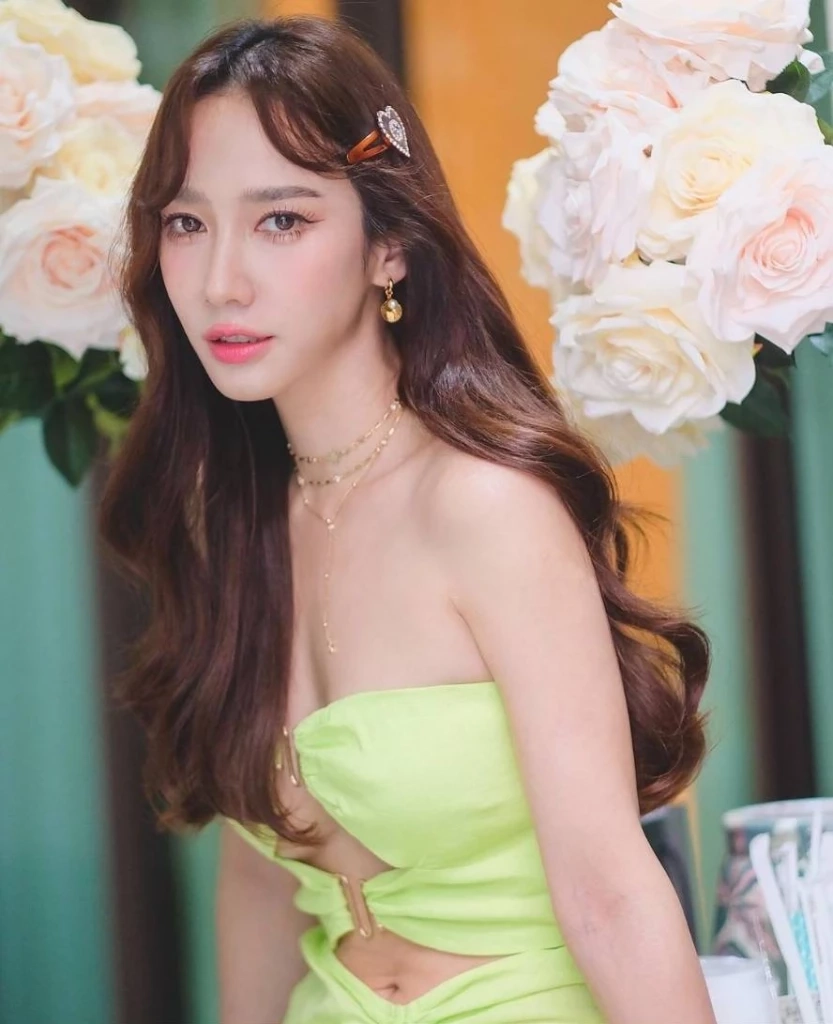 แรงมากแม่ อั้ม พัชราภา อันฟอลโลว์ไอจี จิน ธรรมวัฒนะ แล้ว