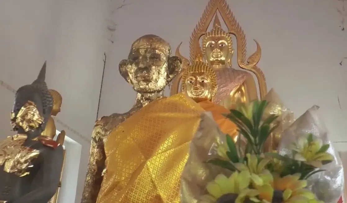 เปิดตำนาน แก้บนปลาทู "หลวงพ่อทิพย์" วัดอัมพวัน จ.อ่างทอง