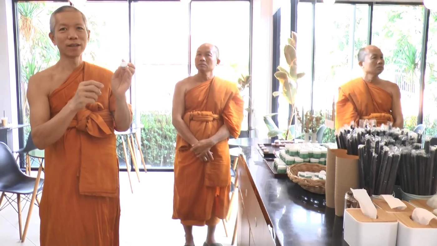 ชวนชิม "ท่าซุงคอฟฟี่" กาแฟสดในวัด จากฝีมือบาริสต้าที่เป็นนักเรียน