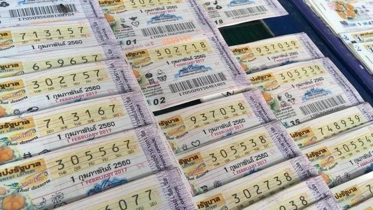 เลขเด็ดเจ๊ฟองเบียร์ หวยเจ๊ฟองเบียร์ 16/5/66 เลขเด็ดฟันเน้น ๆ เม็ดเดียวปัง