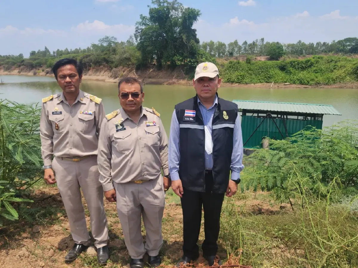 งามหน้า! ป.ป.ช.พิจิตร ลงพื้นที่ตรวจสอบ 2 โครงการ สร้างแล้วทิ้ง ไม่ใช้งาน