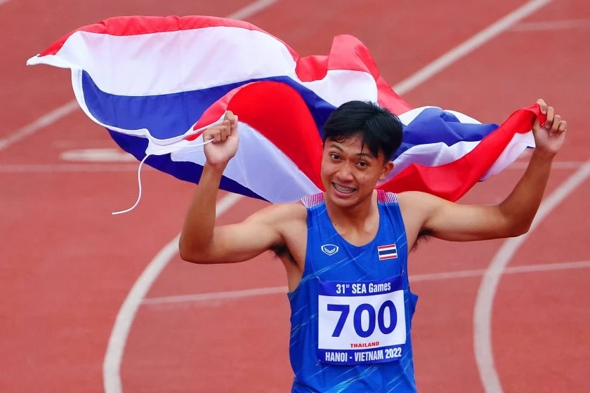 เย็นนี้รอเชียร์! "บิว ภูริพล-ต้า สรอรรถ" ชิงเหรียญทองวิ่ง 200 ม. ซีเกมส์ 2023