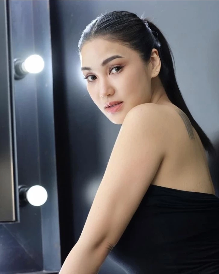 "ชมพู่ ก่อนบ่าย" ใจหายใจคว่ำพ่อเข้า ICU พร้อมขอบคุณทุกกำลังใจ