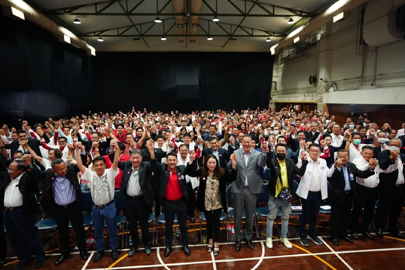 "เศรษฐา" เล็งรีแบรนด์พรรคเพื่อไทย ไม่คุยแบ่งงาน "ก้าวไกล"