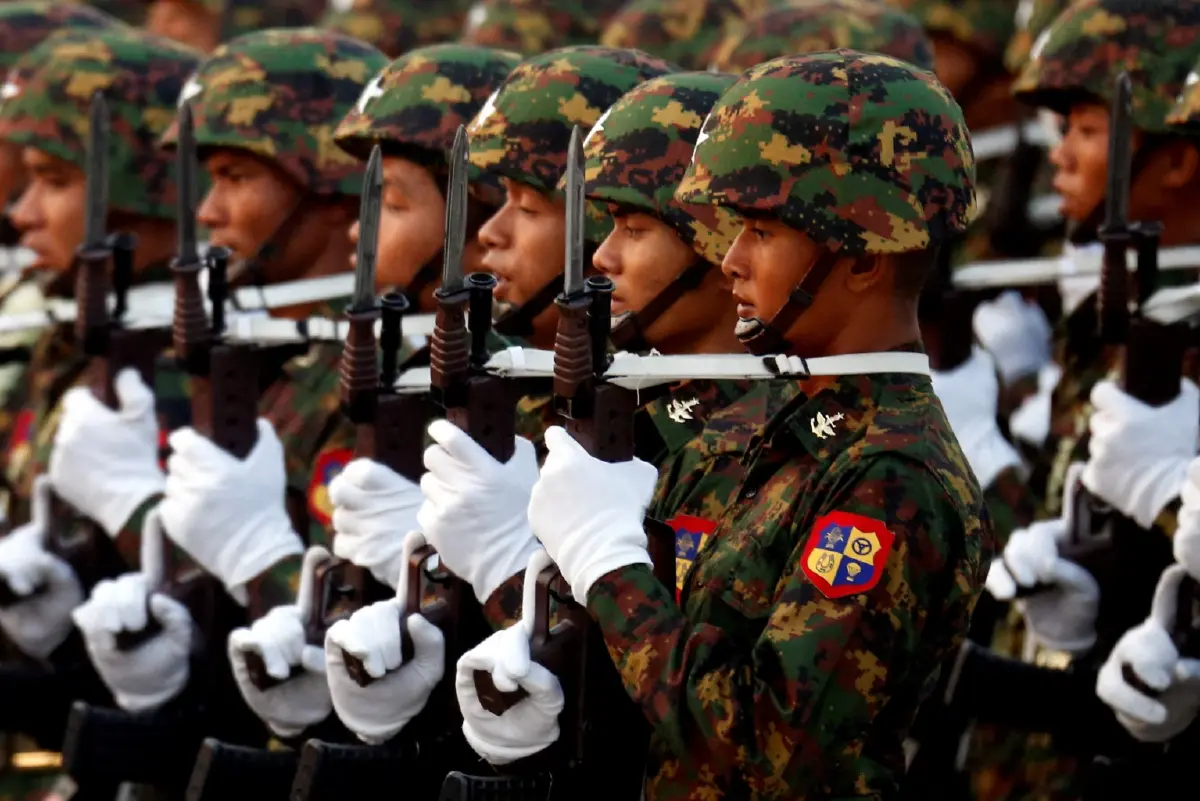รมว. ต่างประเทศจีนพบผู้นำรัฐบาลทหารเมียนมา
