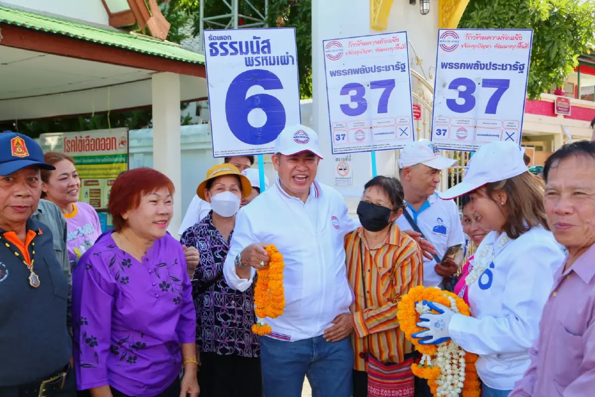"ผู้กองธรรมนัส" เชิญชวนประชาชนไปใช้สิทธิ์ กาบัตร พปชร. ให้คะแนนท่วมท้น