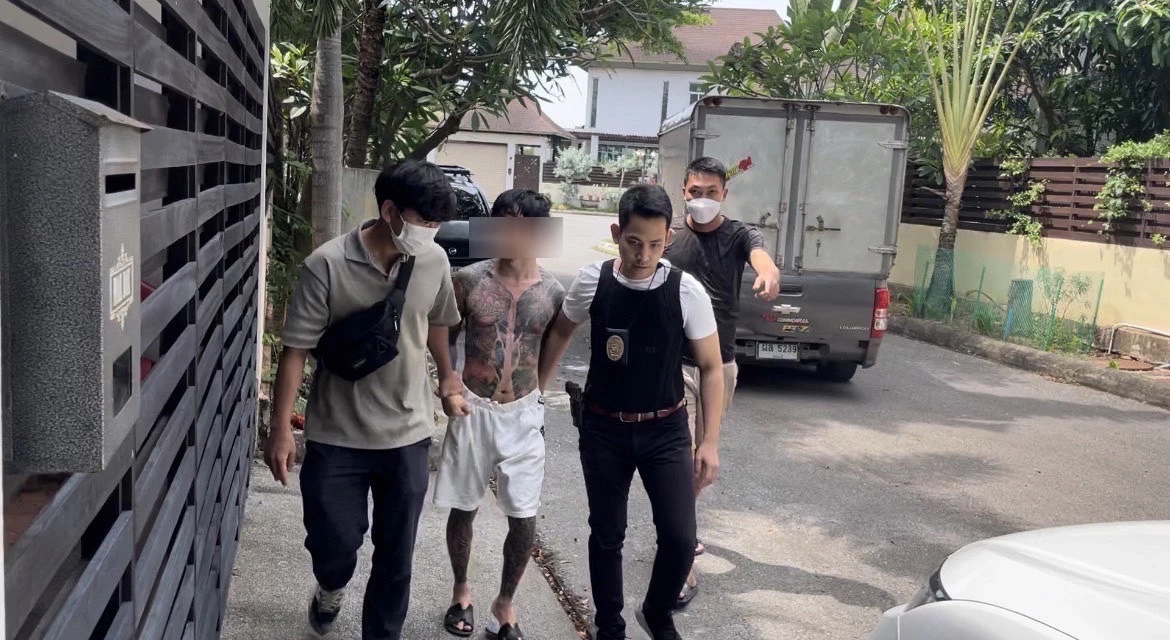 สตม. แถลงจับ 2 คดี "จีนเทา"ฟอกเงินคอลเซ็นเตอร์ "เกาหลี"มือขวาแก๊งขนยาเสพติด