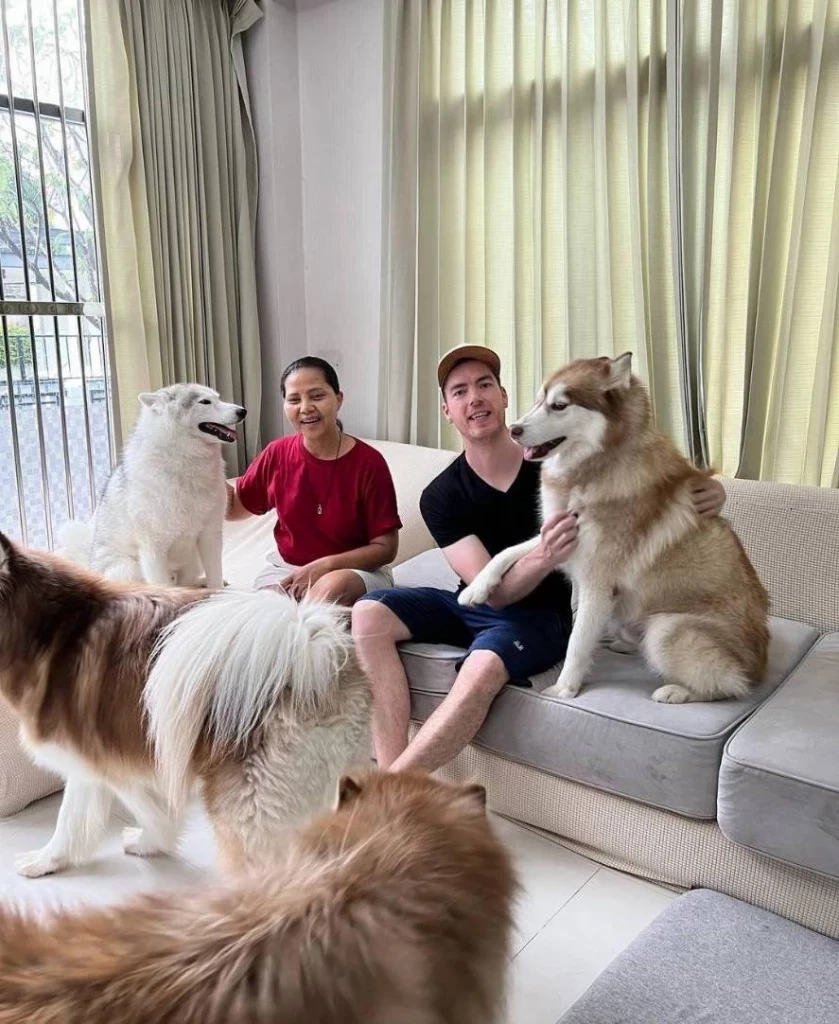 ย้อนเส้นทางรักต่างวัย สุนารี-วาวเตอร์ เผย ที่ผ่านมาก็แยกกันนอน!!  