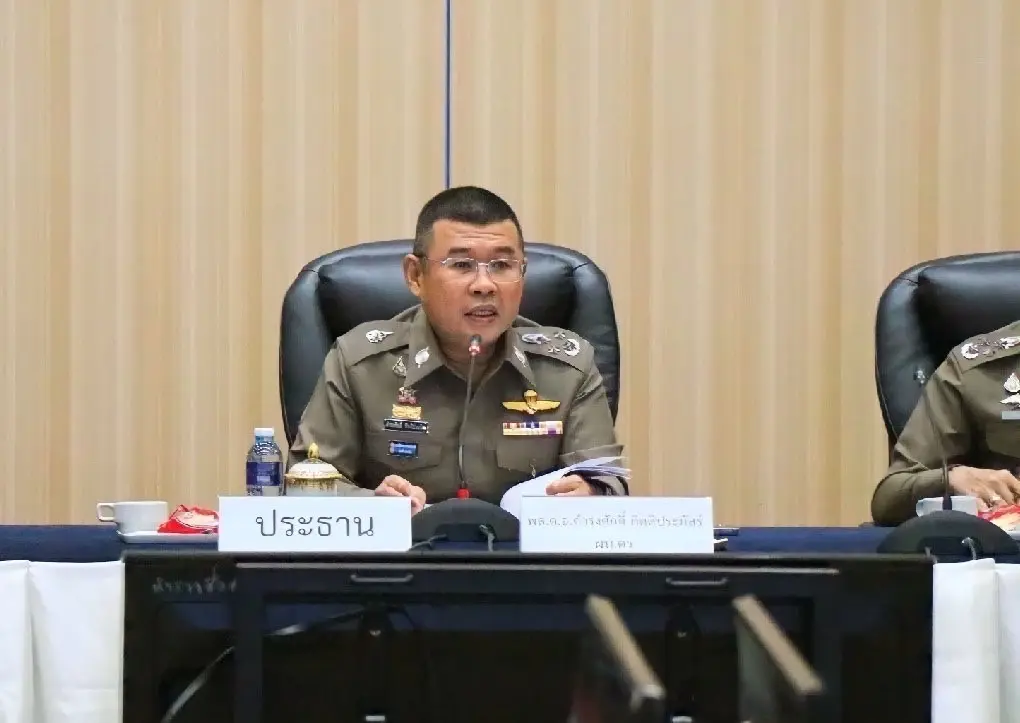 ผบ.ตร.สั่งตั้งคณะทำงาน ยกเครื่อง รับบุคคลเป็นตร.สัญญาบัตร