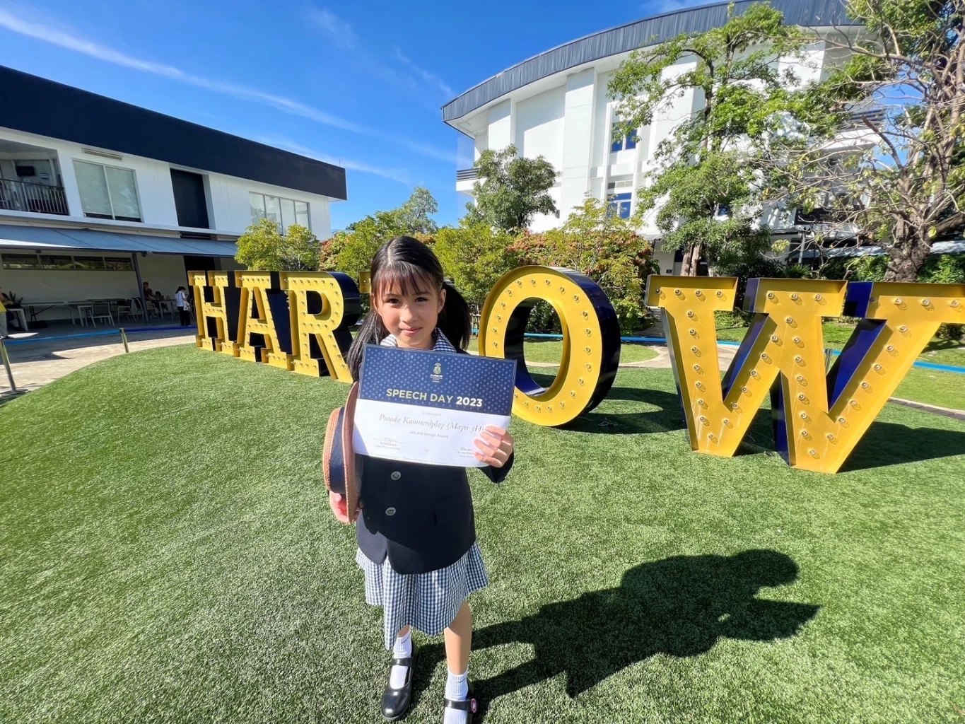 เมย์ ปทิดา โพสต์ซึ้ง น้องมายู รับรางวัล