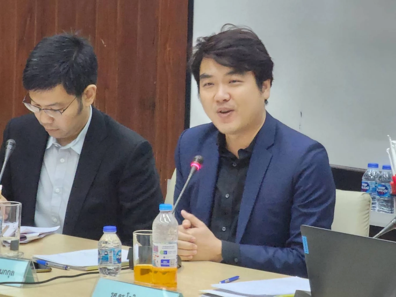 "วงเสวนา 91 ปี ประชาธิปไตย" เห็นพ้องไทยควรแก้รธน. ให้ทันยุคสมัย