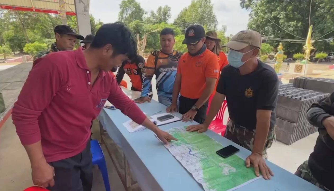 ระดมกำลังค้นหา 3 ชาวบ้านหลงป่าทับลาน-ยังไร้วี่แวว