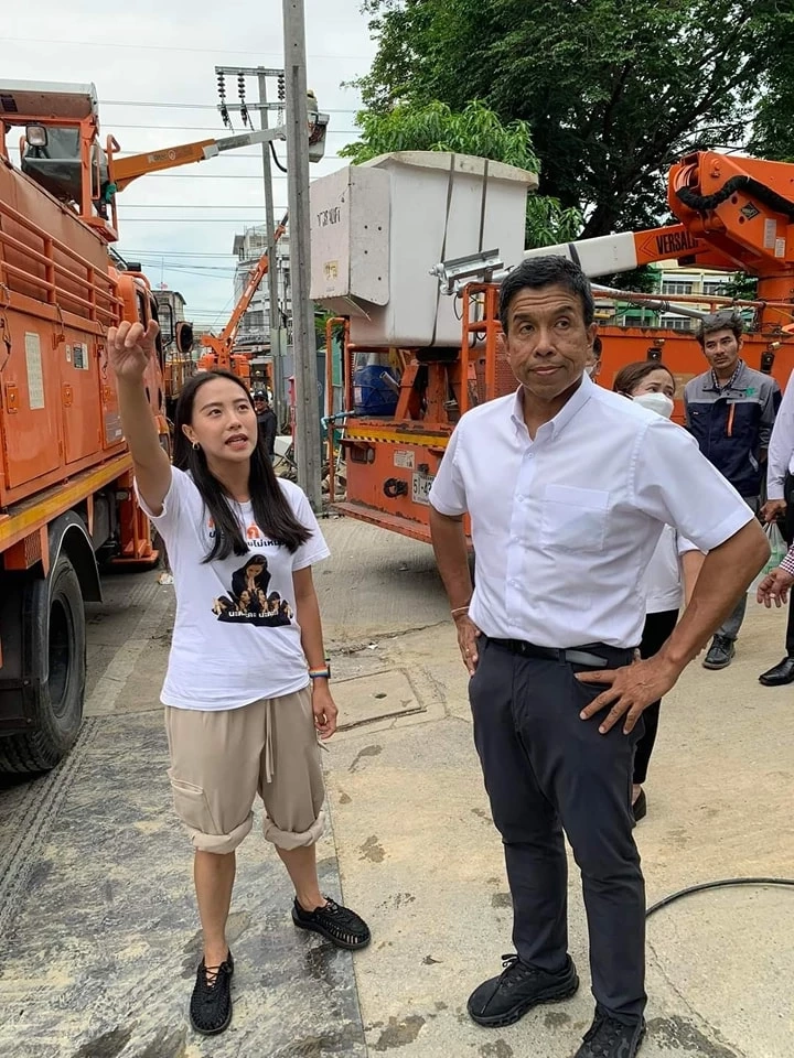 "ไอซ์ รักชนก" ขอบคุณปชช. หลังกกต.รับรอง 500 ส.ส. ลั่นจะทำหน้าที่ให้ดีที่สุด