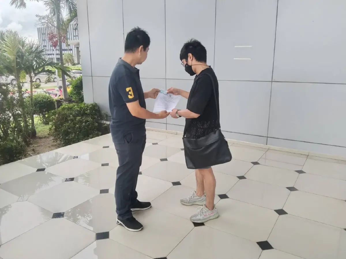 ตำรวจไซเบอร์ จับผู้ต้องหา 6 รายบ้านเดียวกัน จัดให้เล่นพนันออนไลน์