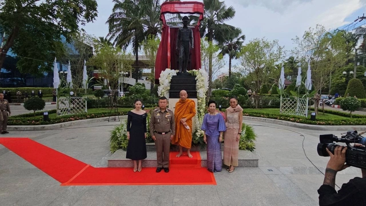 เปิดอนุสาวรีย์ "พล.ต.อ.พจน์ บุณยะจินดา"