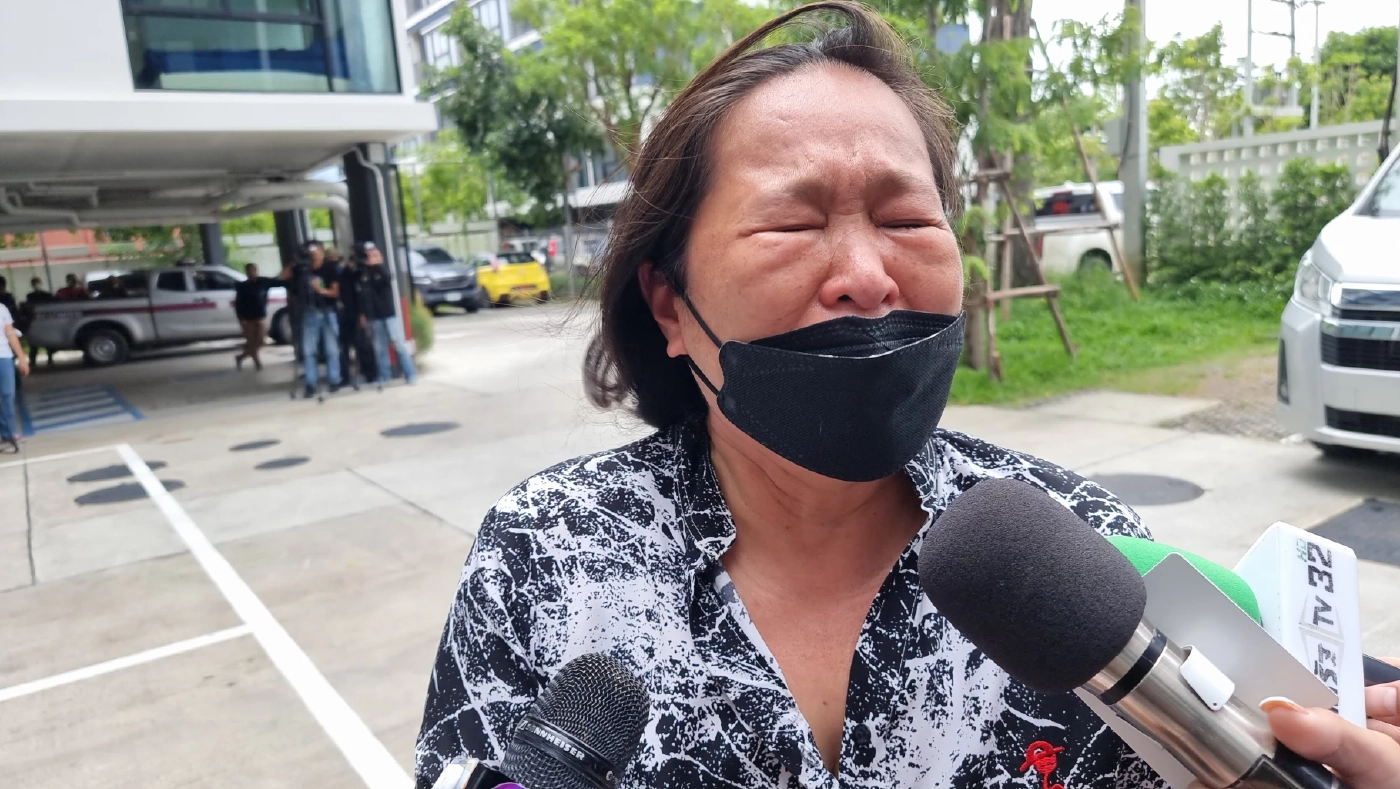 พ่อแม่ร่ำไห้ เชิญวิญญาณลูกถูกปืนลั่น ยันไม่ขอให้อภัย ตร.นำตัวแฟนสาวทำแผนฯ