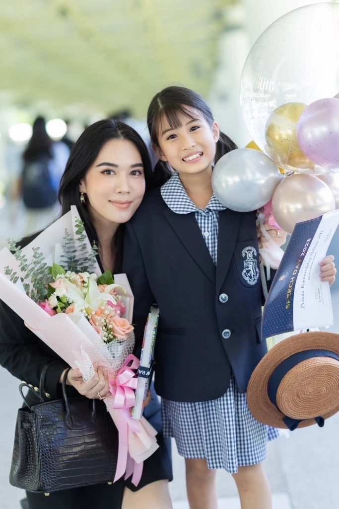 เมย์ ปทิดา โพสต์ซึ้ง น้องมายู รับรางวัล