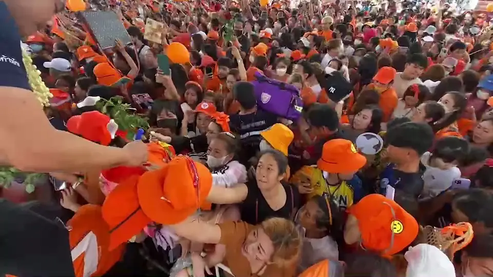 ขอให้เชื่อมั่น "พิธา นายกฯคนนี้" ลั่น "หางดงไม่ห่างเหิน"