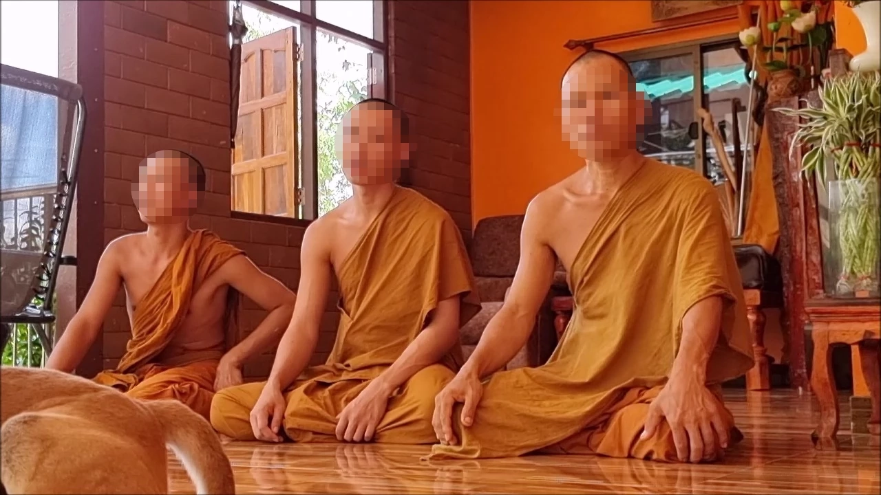 พระภิกษุ 3 รปที่ก่อเหตุทำร้าย