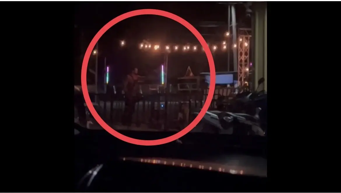 ดวลปืน ยิงสนั่นร้านเหล้าอ่างทอง ปลิดชีพ"เอก วัดจันทร์" ชนวนเหตุแค่มองหน้า