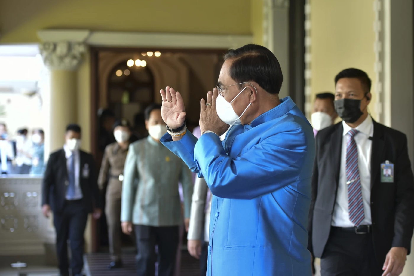 "โรม" เรียกร้อง "บิ๊กตู่" แสดงความยินดีก้าวไกล โชว์สปิริตหลังแพ้เลือกตั้ง