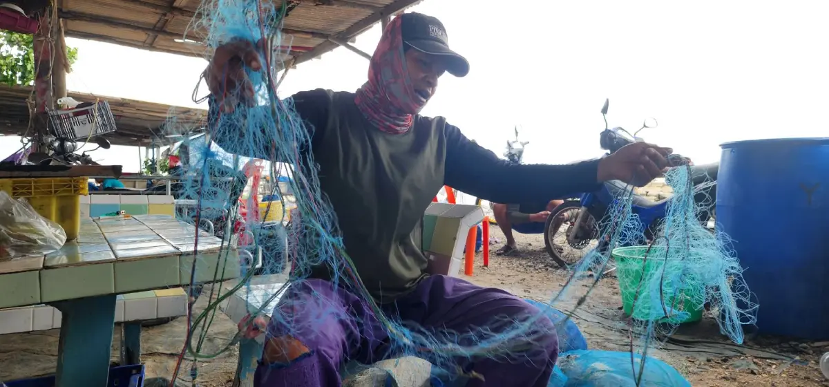 ประมงพื้นบ้านร้อง "เรือผี"รุกล้ำน่านน้ำระยอง แอบจับสัตว์ทะเลน้ำตื้น
